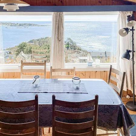 In With House Sea View Ferienhaus Kolbjornsvik