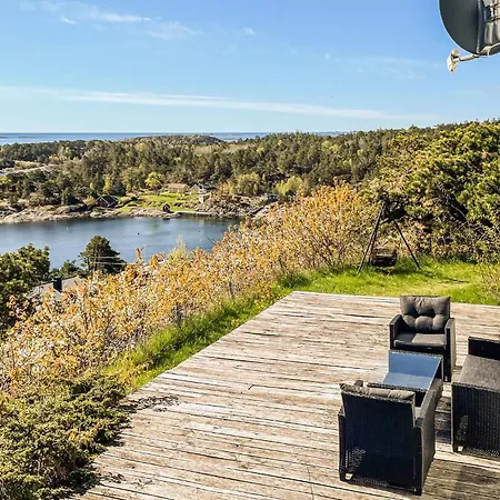 In With House Sea View Ferienhaus Kolbjornsvik